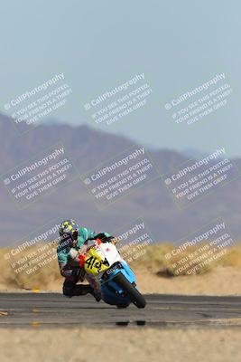 media/Mar-22-2025-CVMA (Sat) [[462c0ffedb]]/Race 13-Amateur Supersport Middleweight/